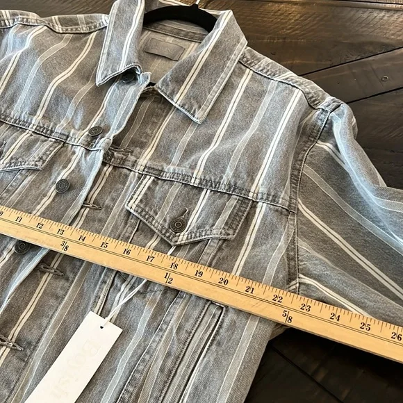 NWT Boyish The Harvey Cropped Denim Jacket - Picture 5 of 5